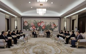 李子彬会长带队赴大连考察